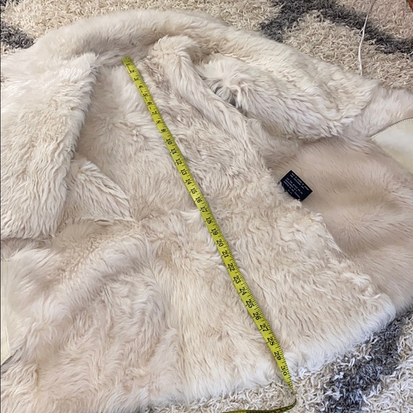 Beautiful leather/ shearling winter coat - Picture 8 of 15